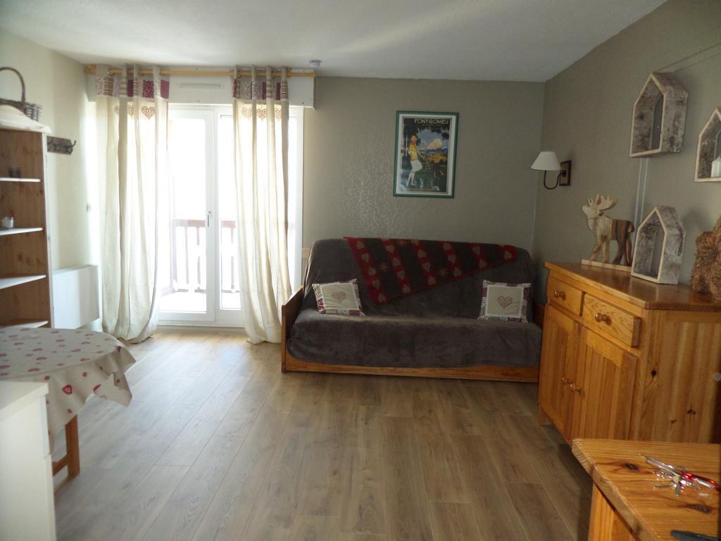 Appartements Les Balcons Du Soleil Font-Romeu-Odeillo-Via Exterior photo